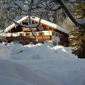 Haus Alpenlicht Apartment